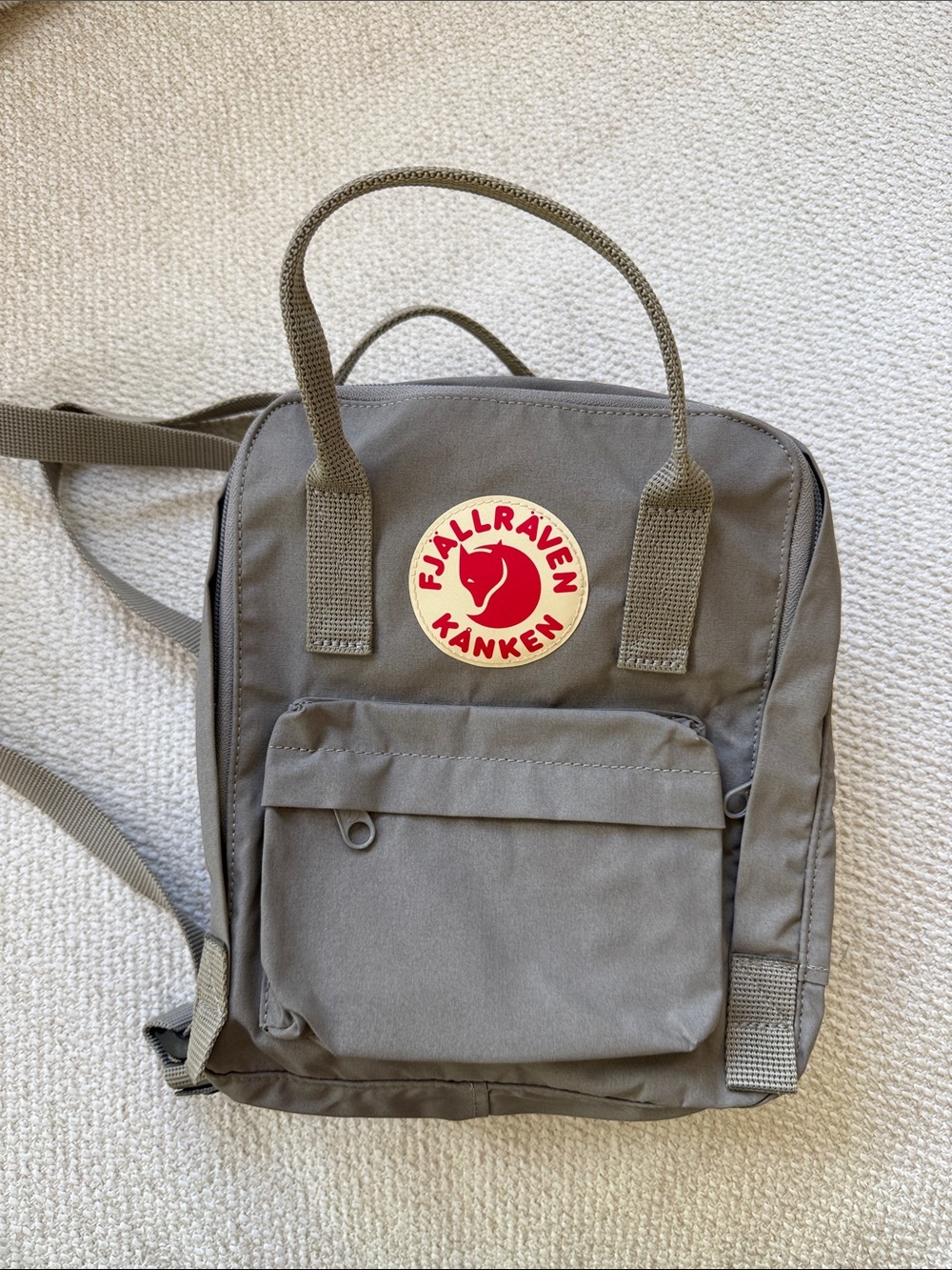 Fjallraven Kånken Mini Backpack - Olive